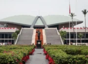 Rumah Rakyat atau Benteng Kekuasaan Wartawan Daerah Tersingkir dari DPR RI
